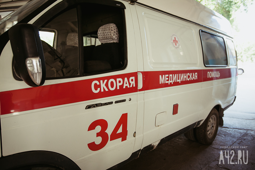 В Кузбассе шофёр минивэна сбил ребёнка на пешеходном переходе