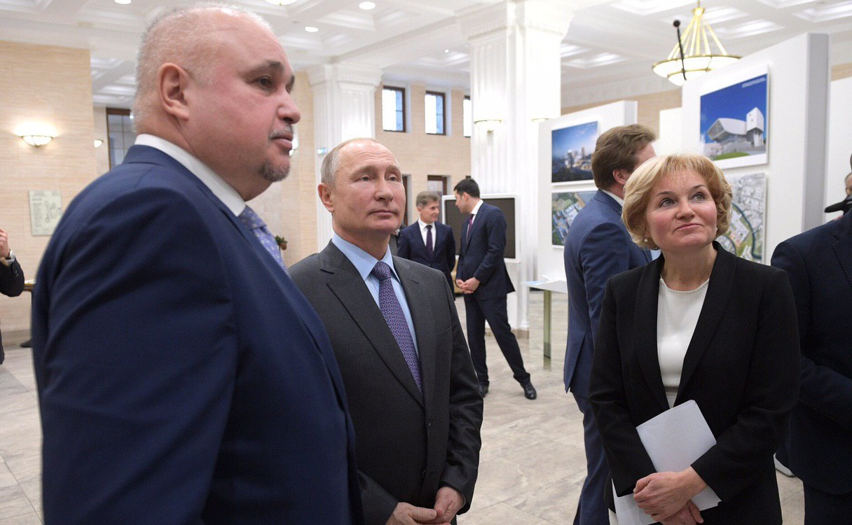 Смотреть - Путин обвинил ИГ в подготовке планов по дестабилизации ситуации на юге России видео Смотреть - Путин обвинил ИГ в подготовке планов по дестабилизации ситуации на юге России видео