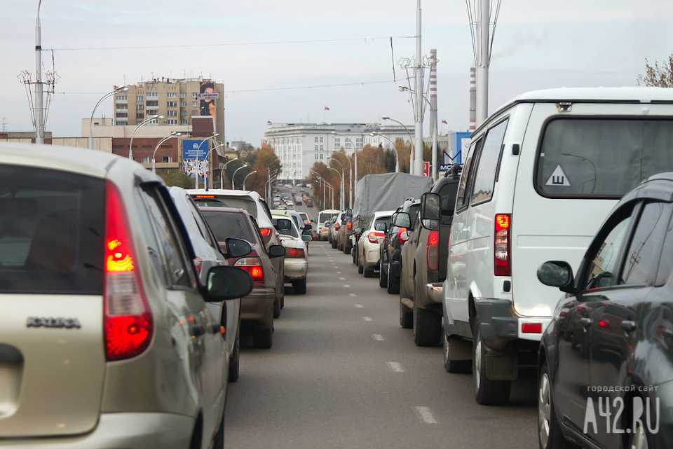 Москва вошла в ТОП-3 городов с самыми большими автомобильными пробками