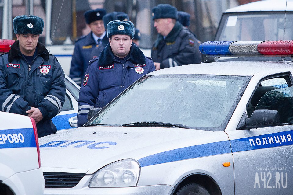 В Петербурге преступники устроили стрельбу с полицией В Петербурге преступники устроили стрельбу с полицией