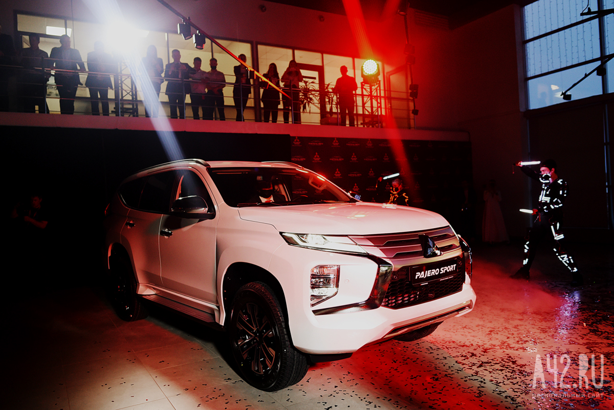 Новый Pajero Sport и новый дилерский центр Mitsubishi в Кемерове