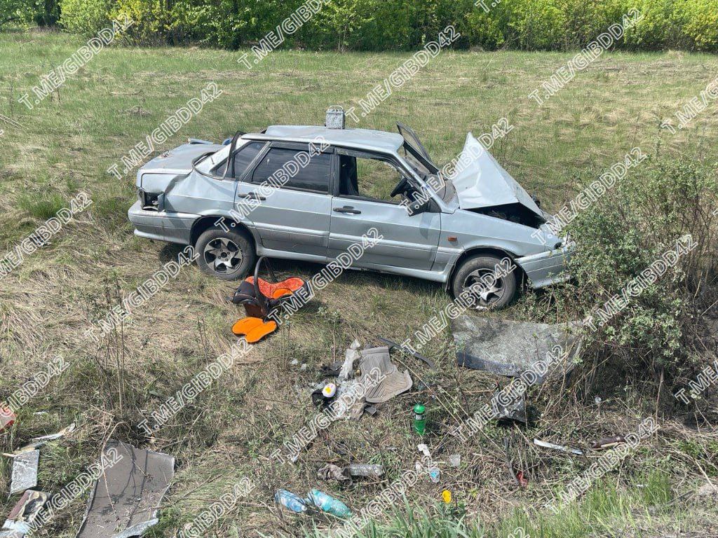 В Кузбассе пьяный водитель вёз детей в автомобиле и перевернулся: в ГИБДД  рассказали подробности ДТП