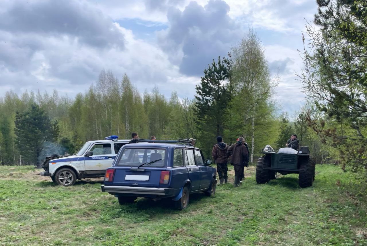 Блуждали по тайге и отпугивали медведя: двое мужчин заблудились в лесу в  Кузбассе