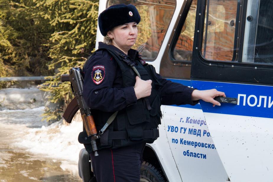Фото: пресс-служба Росгвардии, Вести.RU, ГУ МВД России по Кемеровской области, Кузбасская транспортная полиция, Константин Наговицын и Игорь Болтивец / «Газета Кемерова»