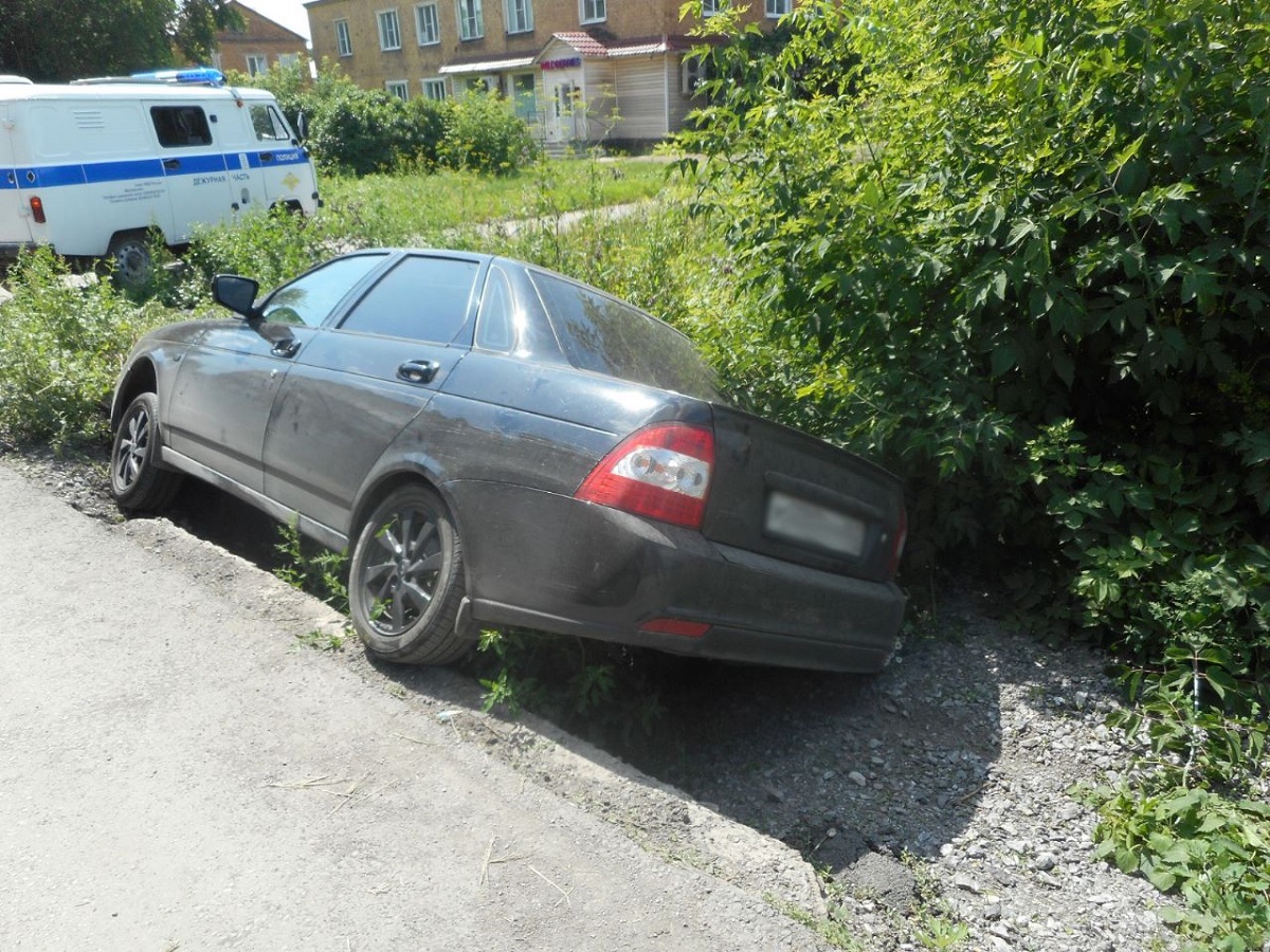 Кузбассовец попал в ДТП на угнанном автомобиле