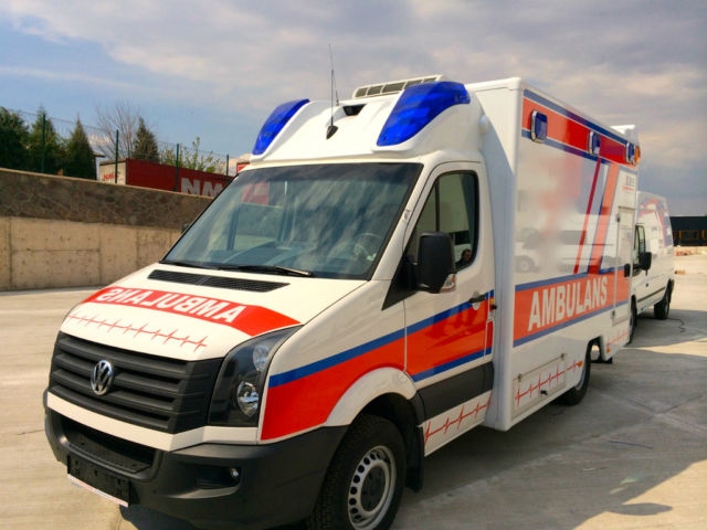 Машины скорой помощи в германии фото