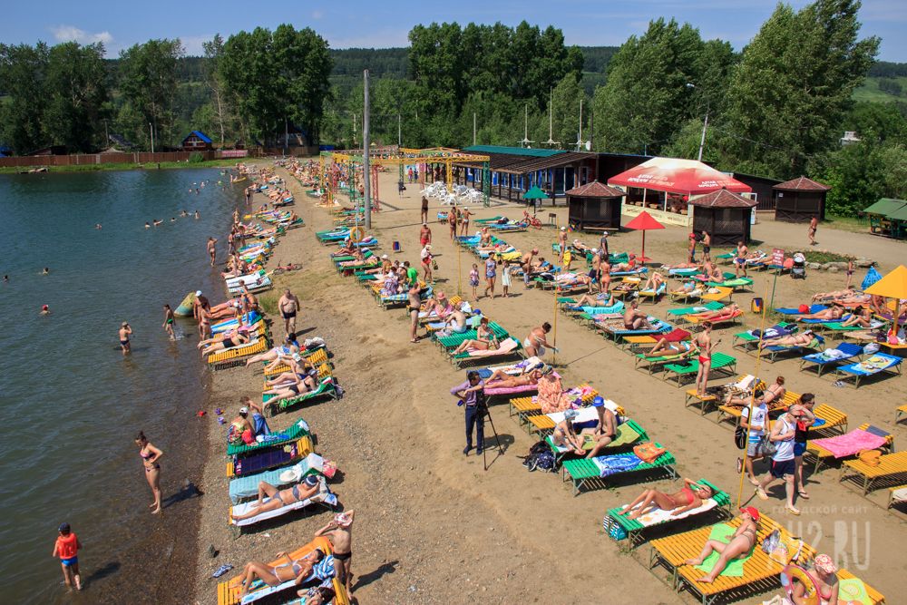 Зона отдыха голубая вода